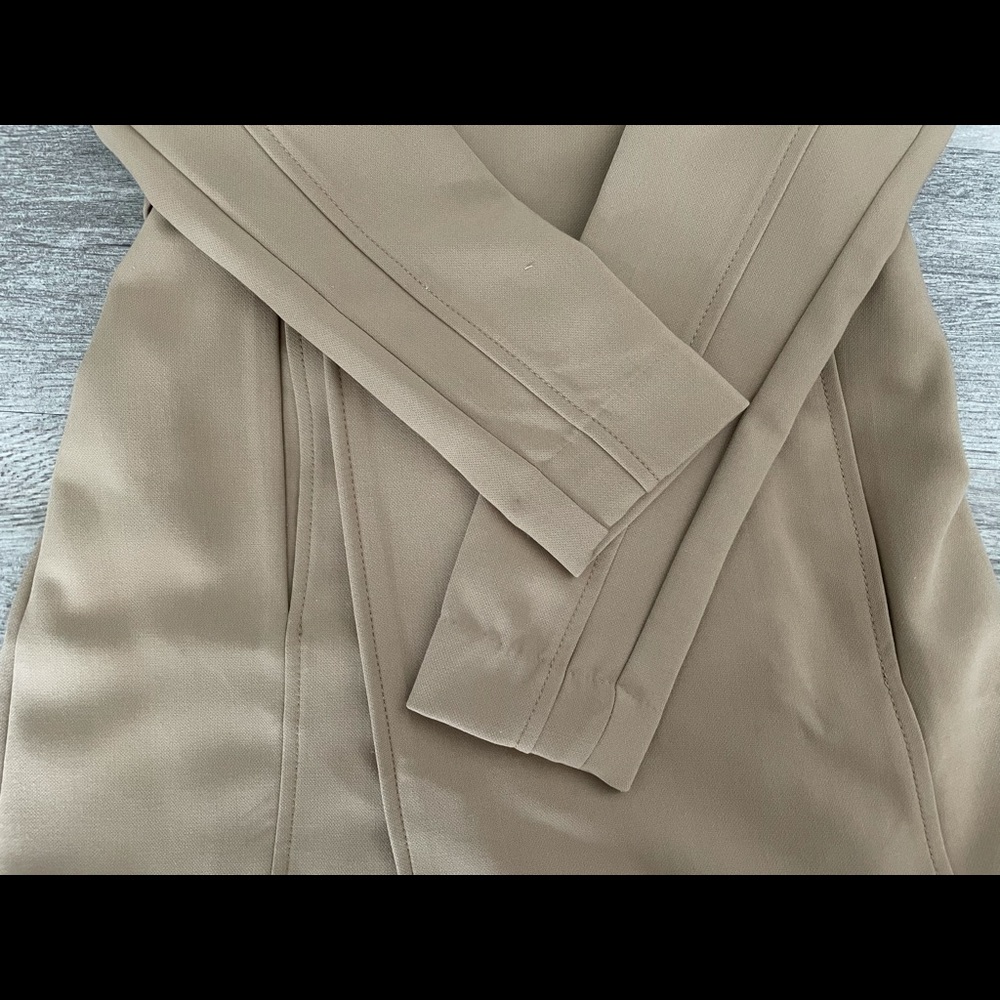 NEVER WORN  Abercrombie Drapey Trench Coat - Picture 6 of 6